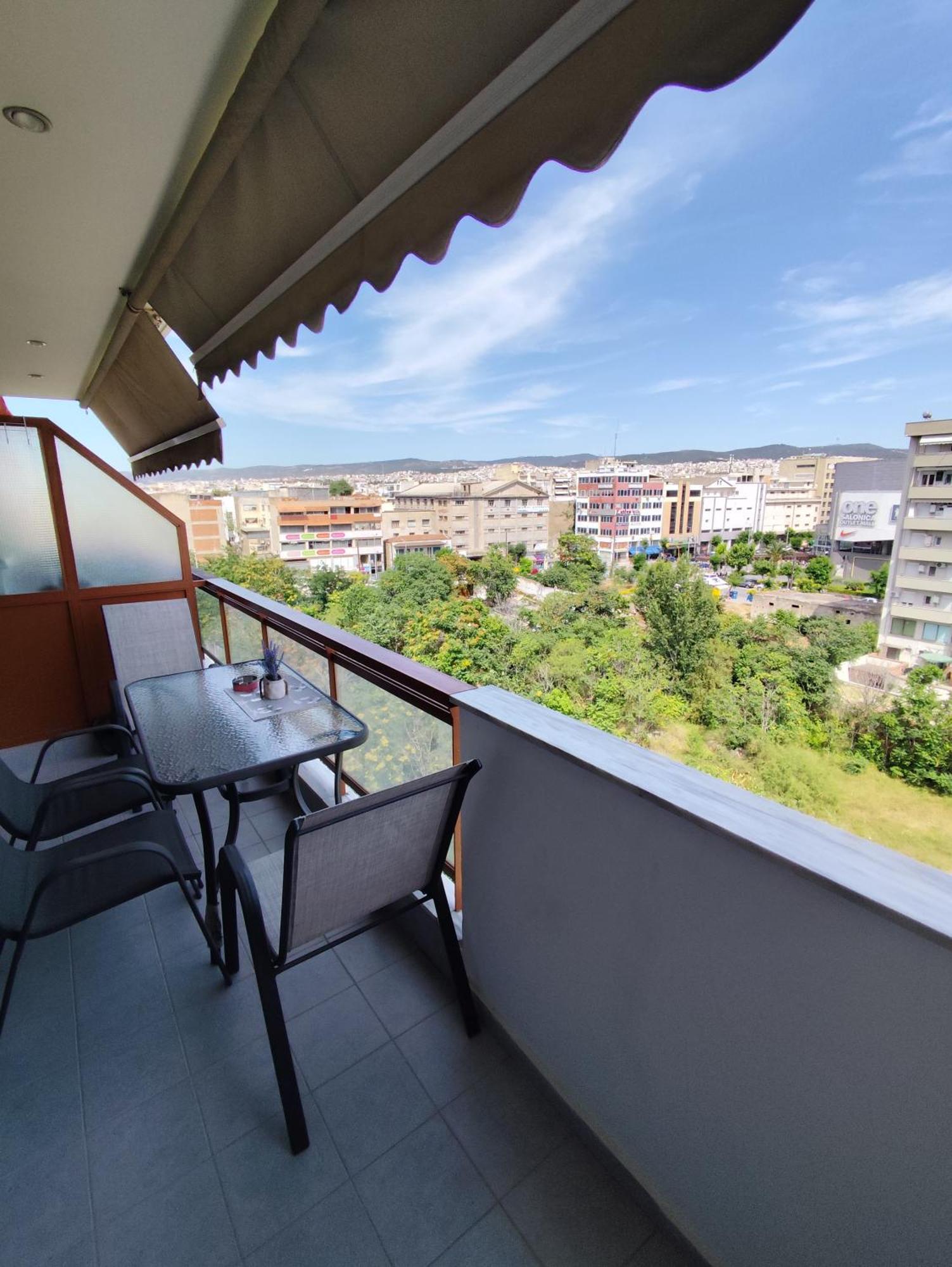 Ferienwohnung Endless View Penthouse Thessaloniki Exterior foto